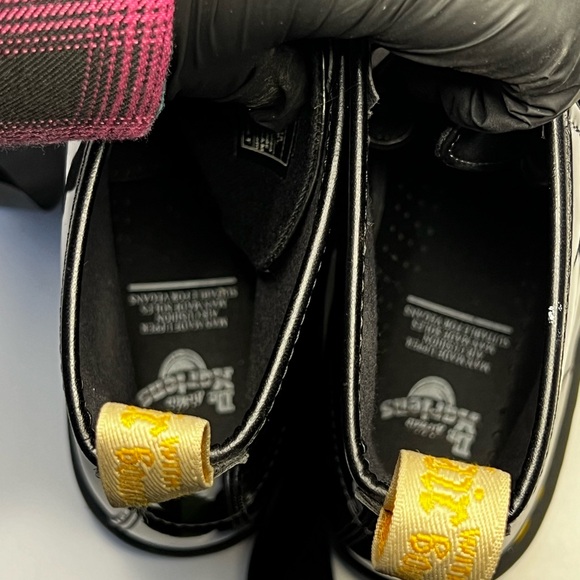 Dr. Martens 1460 8eyelet lace up boot. Dark Gray/Pewter/Metallic. Size 10 Ladies - Picture 7 of 10